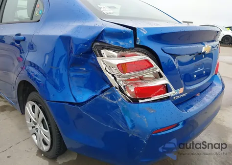 2018 Chevrolet Sonic Ls Auto z USA, uszkodzony, nr VIN 1G1JB5SH7J4136580